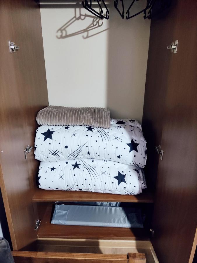 יירבאן Renovated 1 Bedroom With King Size Bed In Kentron מראה חיצוני תמונה