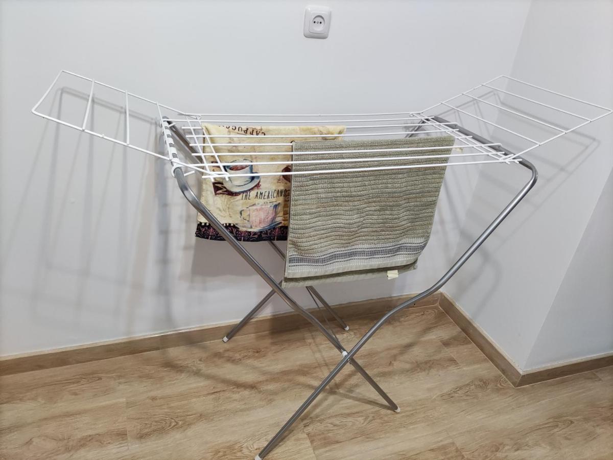 יירבאן Renovated 1 Bedroom With King Size Bed In Kentron מראה חיצוני תמונה